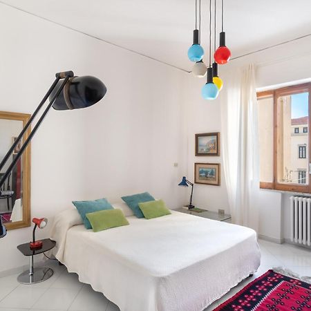 Casa Vacanza Angelina Via Mercanti Centro Storico 萨莱诺 外观 照片
