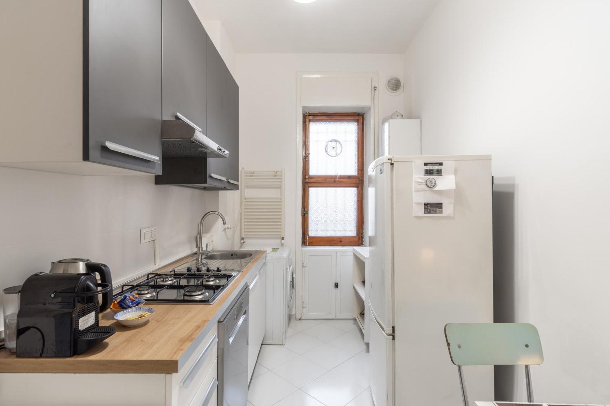 Casa Vacanza Angelina Via Mercanti Centro Storico 萨莱诺 外观 照片